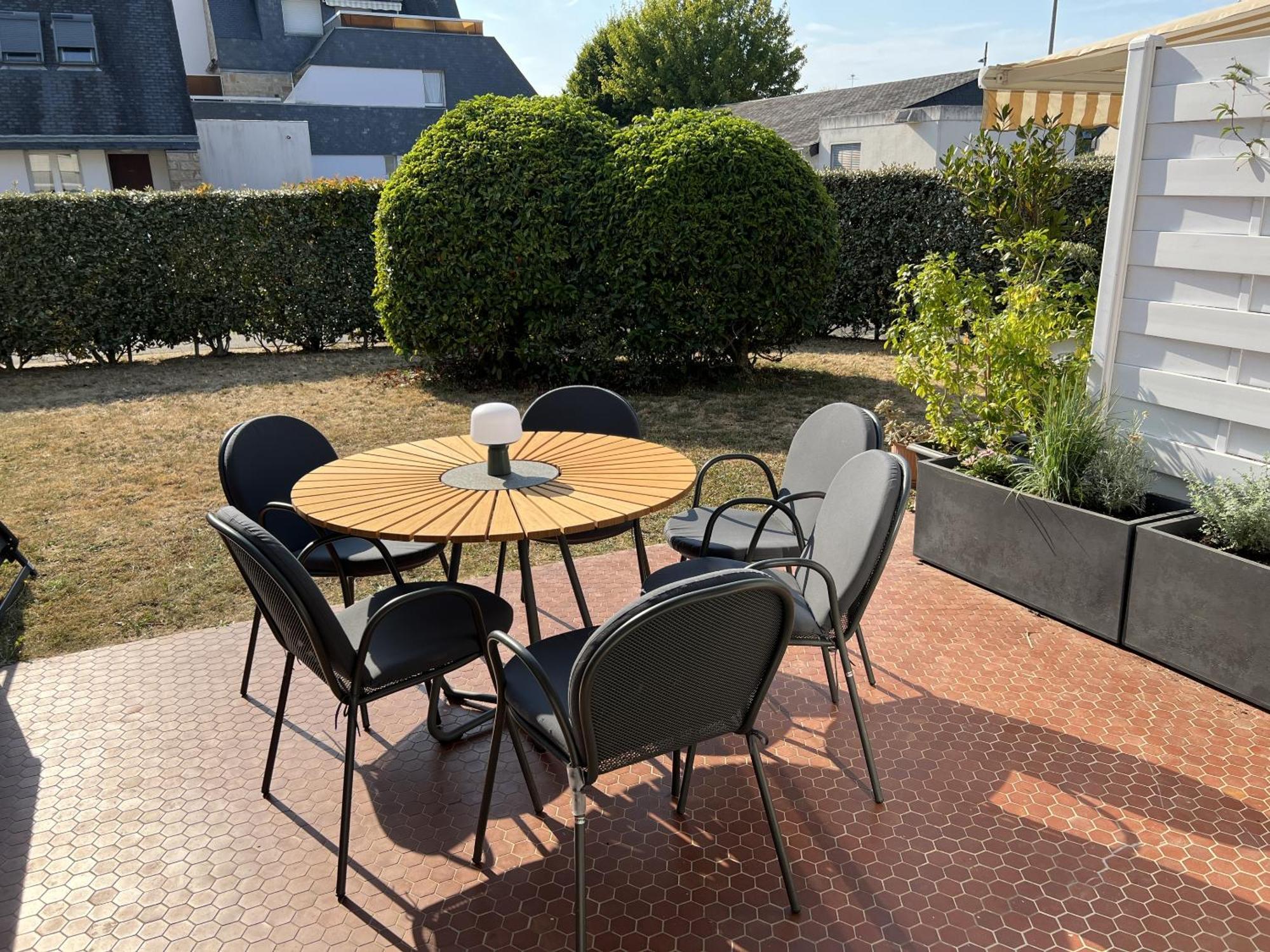 Triplex A 200M De La Plage - O Delices Marins Карнак Экстерьер фото